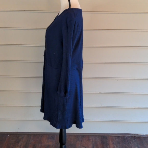 NWT Blu Pepper Ribbed Navy Shift Henley Dress - Picture 3 of 6